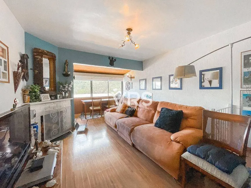 Casa de Condomínio com 3 quartos à venda, 83m2 em Soberbo, Teresopolis - RJ - imagem 3 Foto 3 de Casa de Condomínio com 3 quartos à venda, 83m2 em Soberbo, Teresopolis - RJ