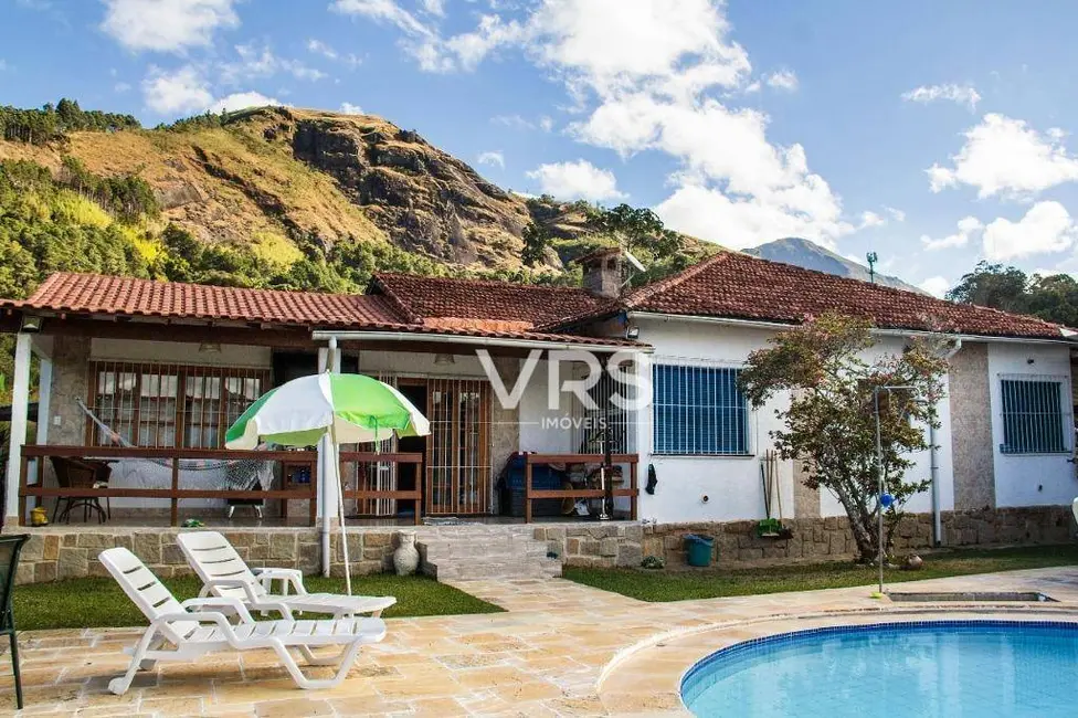 Pousada com 16 quartos à venda, 4700m2 em Iucas, Teresopolis - RJ - imagem 2 Foto 2 de Pousada com 16 quartos à venda, 4700m2 em Iucas, Teresopolis - RJ