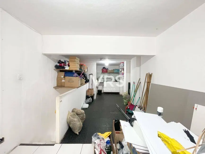 Loja à venda, 30m2 em Várzea, Teresopolis - RJ - imagem 7 Foto 7 de Loja à venda, 30m2 em Várzea, Teresopolis - RJ