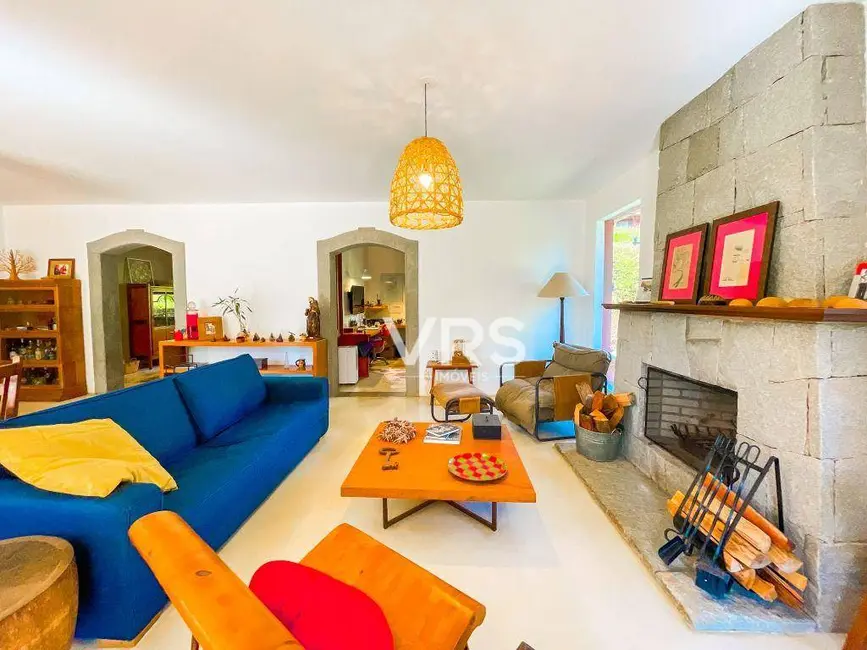 Foto 4 de Casa com 3 quartos à venda, 2038m2 em Posse, Teresopolis - RJ