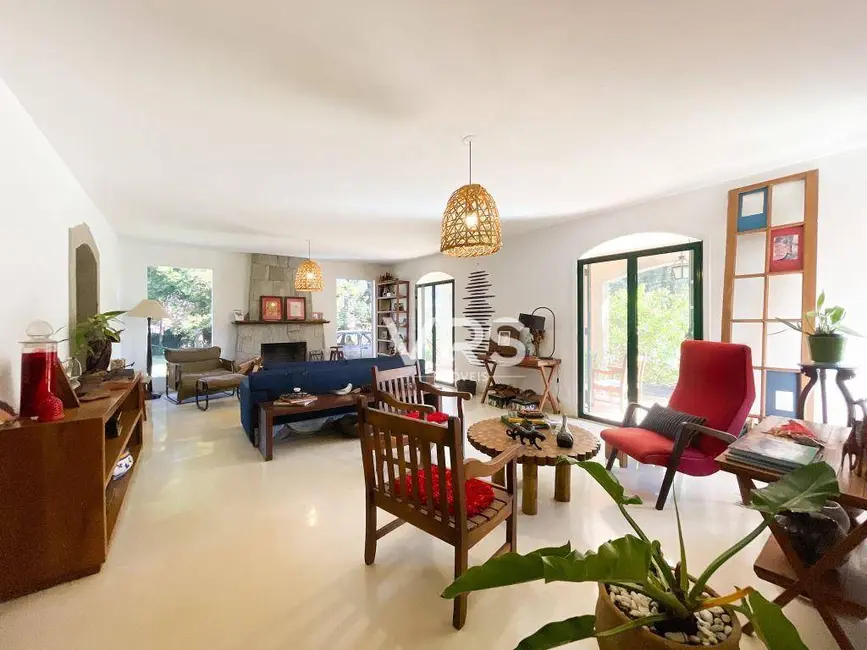 Foto 6 de Casa com 3 quartos à venda, 2038m2 em Posse, Teresopolis - RJ