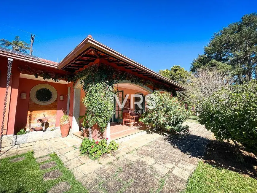 Foto 1 de Casa com 3 quartos à venda, 2038m2 em Posse, Teresopolis - RJ