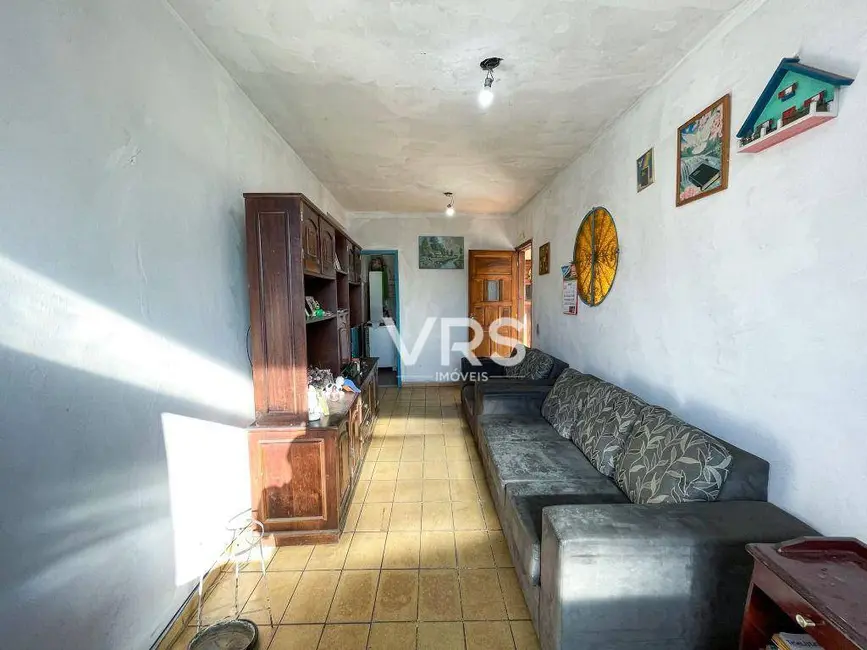 Foto 3 de Casa com 3 quartos à venda, 100m2 em São Pedro, Teresopolis - RJ