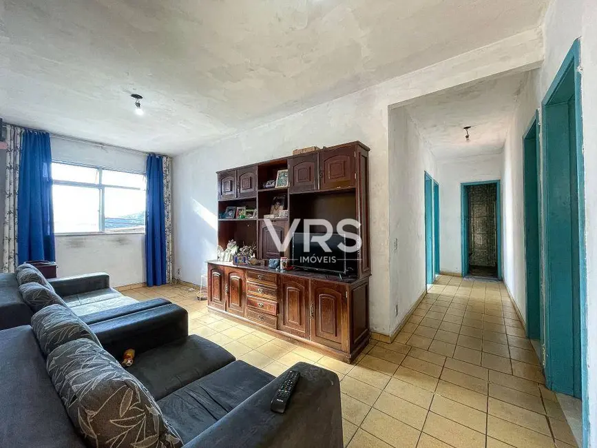 Foto 1 de Casa com 3 quartos à venda, 100m2 em São Pedro, Teresopolis - RJ
