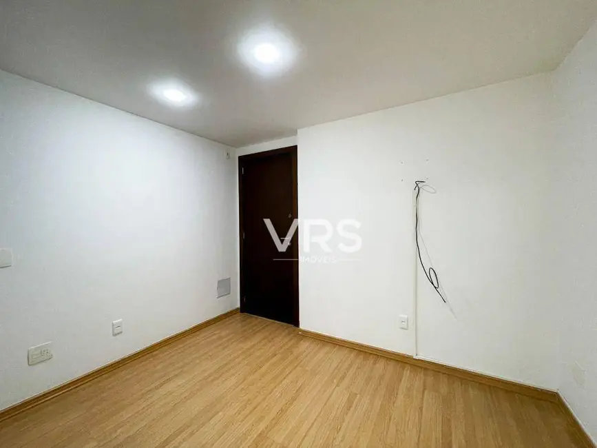 Sala Comercial para alugar, 43m2 em Várzea, Teresopolis - RJ - imagem 9 Foto 9 de Sala Comercial para alugar, 43m2 em Várzea, Teresopolis - RJ