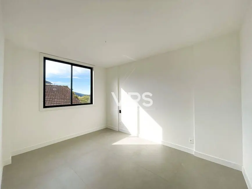 Apartamento com 1 quarto à venda, 47m2 em Alto, Teresopolis - RJ - imagem 7 Foto 7 de Apartamento com 1 quarto à venda, 47m2 em Alto, Teresopolis - RJ