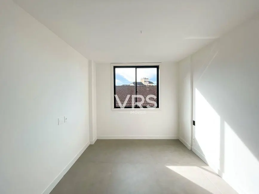 Apartamento com 1 quarto à venda, 47m2 em Alto, Teresopolis - RJ - imagem 8 Foto 8 de Apartamento com 1 quarto à venda, 47m2 em Alto, Teresopolis - RJ