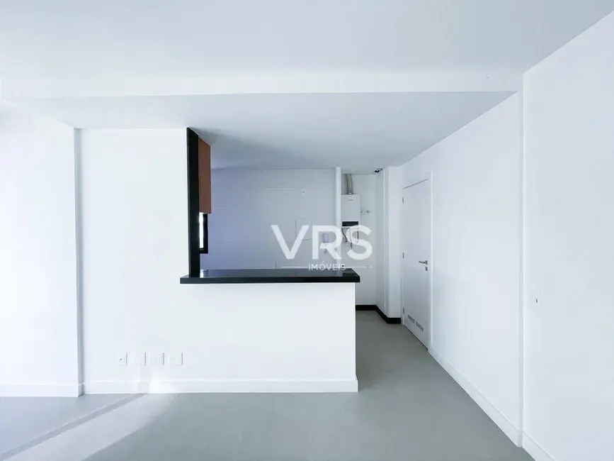 Apartamento com 1 quarto à venda, 47m2 em Alto, Teresopolis - RJ - imagem 4 Foto 4 de Apartamento com 1 quarto à venda, 47m2 em Alto, Teresopolis - RJ