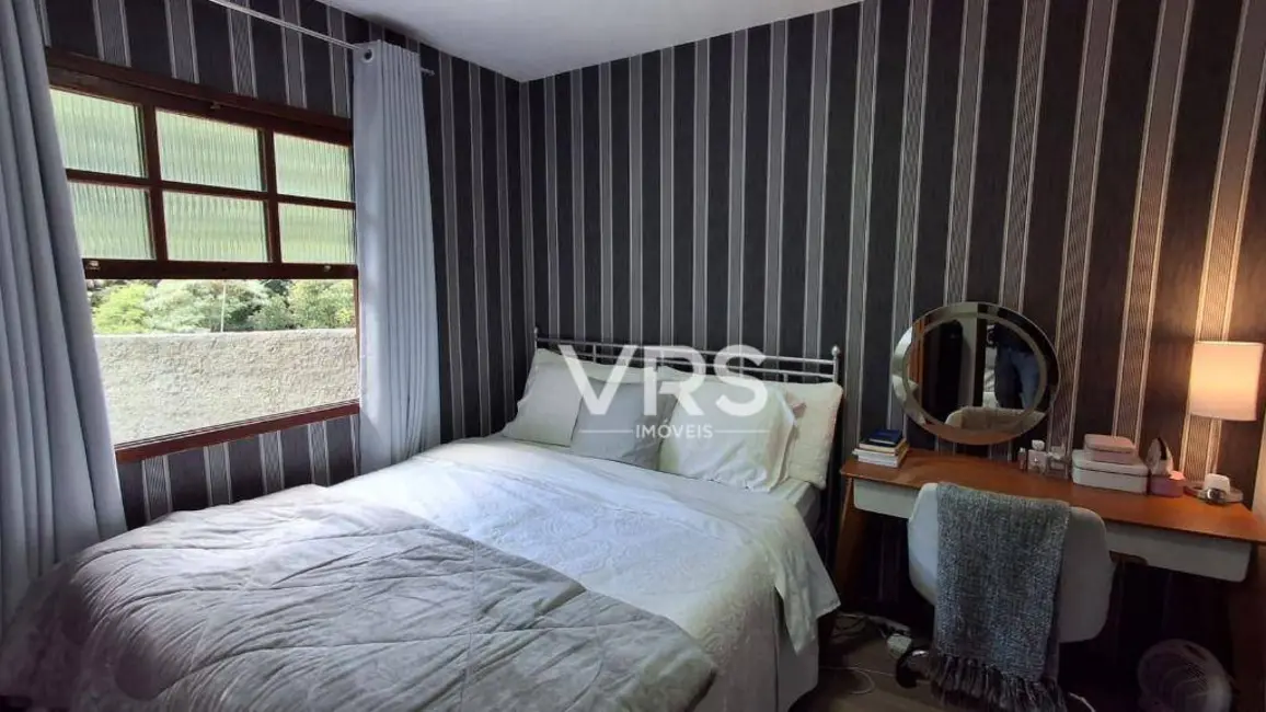 Foto 6 de Casa com 1 quarto à venda, 757m2 em Carlos Guinle, Teresopolis - RJ