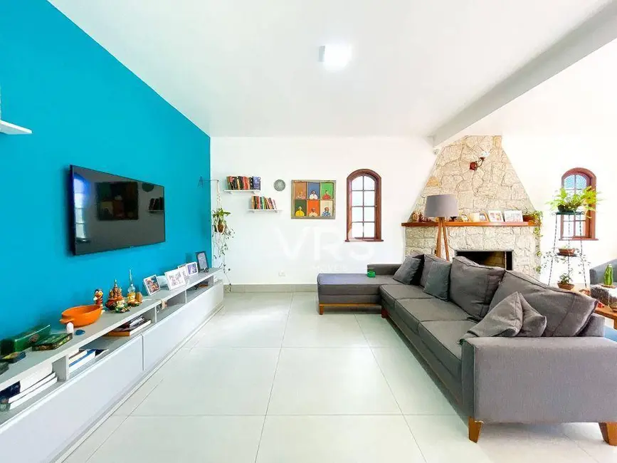 Casa com 4 quartos à venda, 485m2 em Bom Retiro, Teresopolis - RJ - imagem 6 Foto 6 de Casa com 4 quartos à venda, 485m2 em Bom Retiro, Teresopolis - RJ