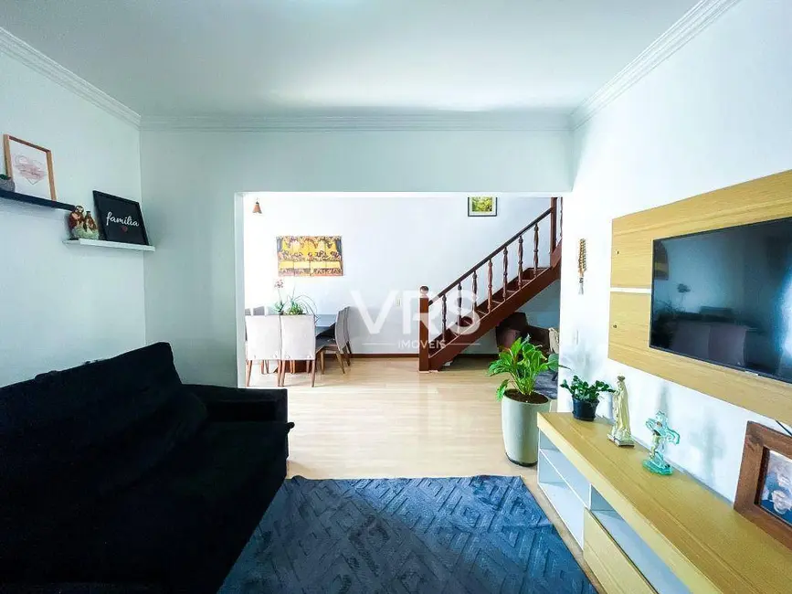 Casa de Condomínio com 3 quartos à venda, 135m2 em Bom Retiro, Teresopolis - RJ - imagem 9 Foto 9 de Casa de Condomínio com 3 quartos à venda, 135m2 em Bom Retiro, Teresopolis - RJ