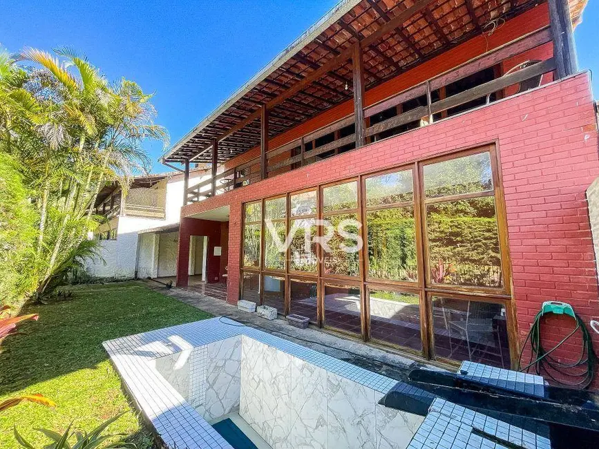 Foto 3 de Casa de Condomínio com 5 quartos à venda, 230m2 em Carlos Guinle, Teresopolis - RJ