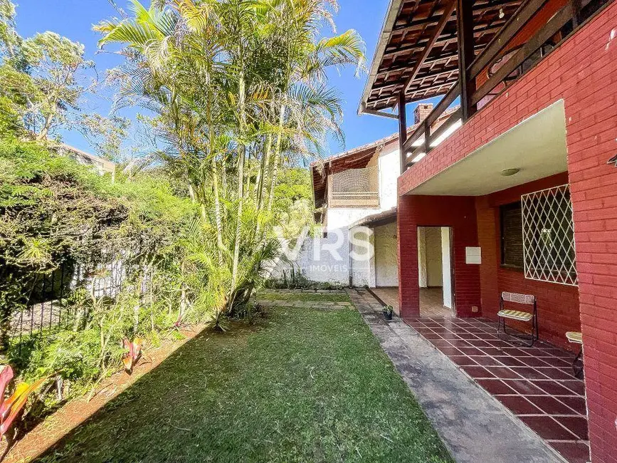 Foto 4 de Casa de Condomínio com 5 quartos à venda, 230m2 em Carlos Guinle, Teresopolis - RJ