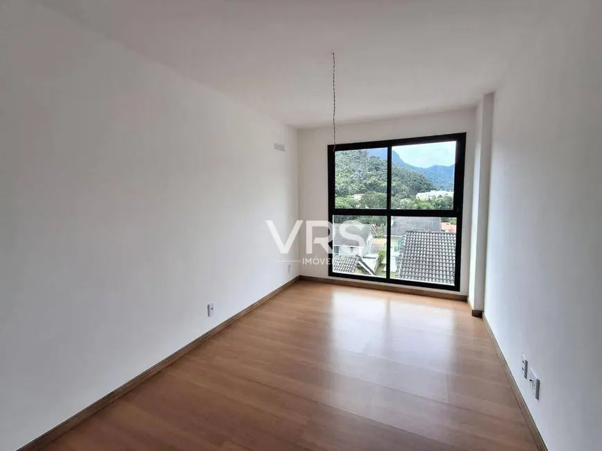 Foto 4 de Apartamento com 2 quartos à venda, 68m2 em Várzea, Teresopolis - RJ
