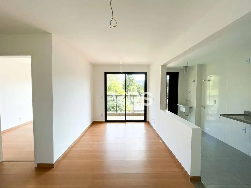 Foto 1 de Apartamento com 2 quartos à venda, 65m2 em Várzea, Teresopolis - RJ