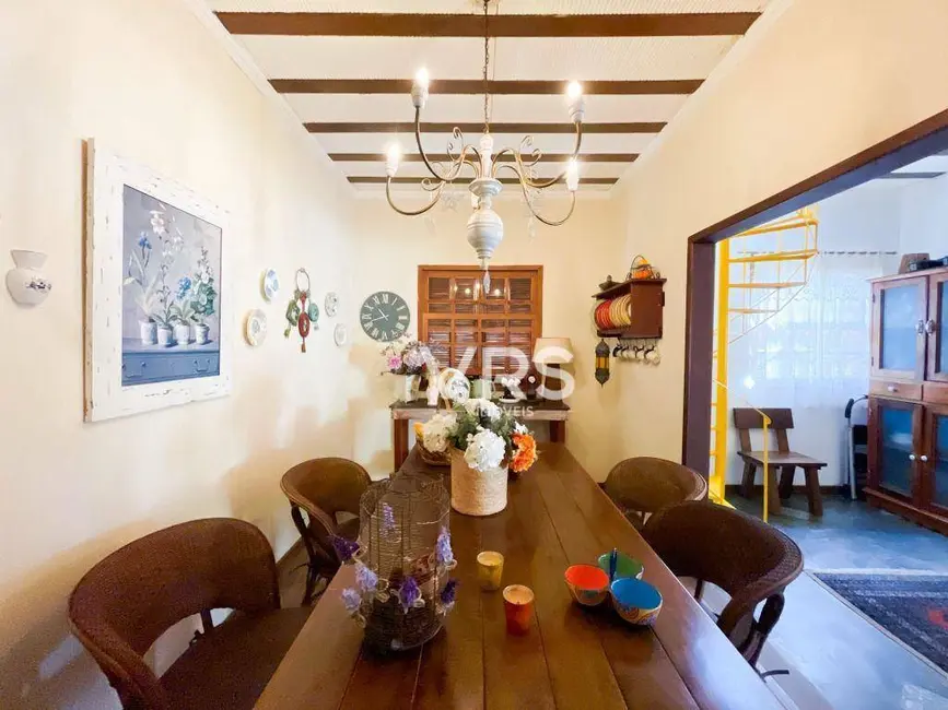 Casa de Condomínio com 3 quartos à venda, 444m2 em Albuquerque, Teresopolis - RJ - imagem 8 Foto 8 de Casa de Condomínio com 3 quartos à venda, 444m2 em Albuquerque, Teresopolis - RJ