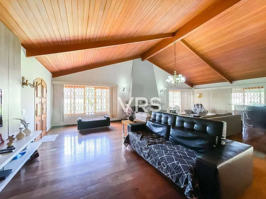 Foto 3 de Casa com 4 quartos à venda, 4208m2 em Granja Guarani, Teresopolis - RJ