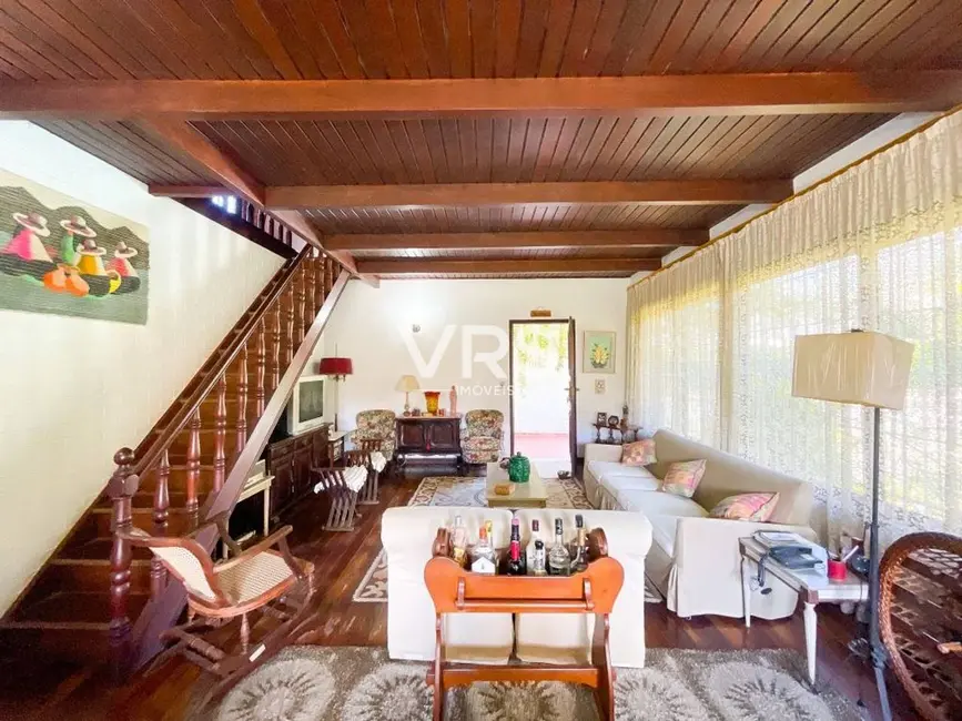 Casa com 4 quartos à venda, 1689m2 em Carlos Guinle, Teresopolis - RJ - imagem 8 Foto 8 de Casa com 4 quartos à venda, 1689m2 em Carlos Guinle, Teresopolis - RJ