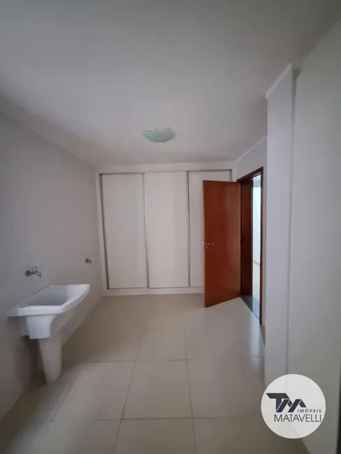 Apartamento com 2 quartos à venda, 129m2 em Jardim Elvira Dias, Pocos De Caldas - MG - imagem 4 Foto 4 de Apartamento com 2 quartos à venda, 129m2 em Jardim Elvira Dias, Pocos De Caldas - MG