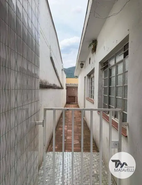 Foto 2 de Casa de Condomínio com 3 quartos à venda, 198m2 em Centro, Pocos De Caldas - MG