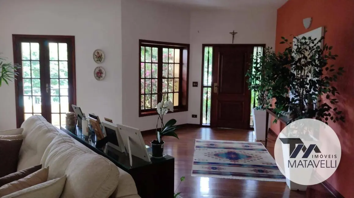 Casa de Condomínio com 3 quartos à venda, 600m2 em Jardim dos Estados, Pocos De Caldas - MG - imagem 9 Foto 9 de Casa de Condomínio com 3 quartos à venda, 600m2 em Jardim dos Estados, Pocos De Caldas - MG