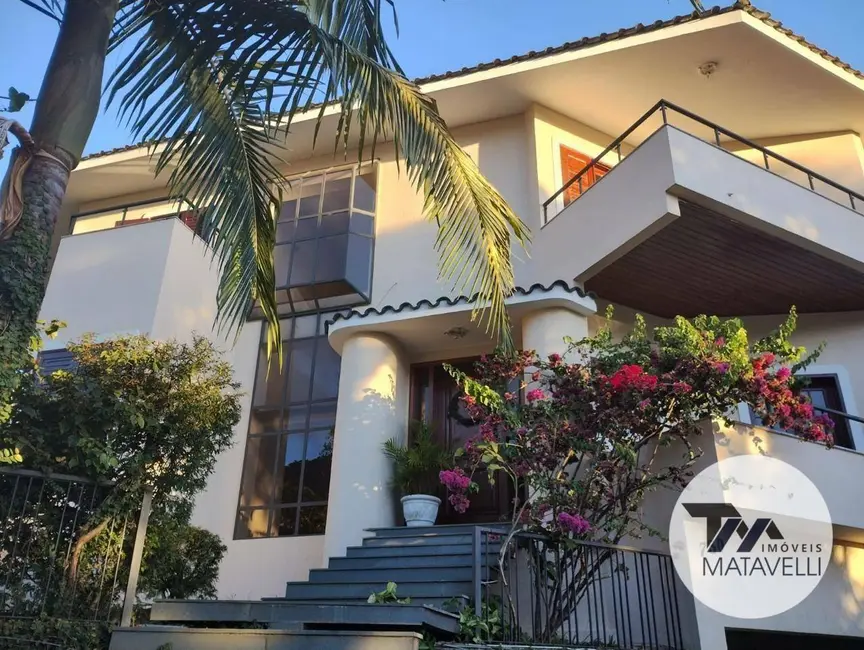 Casa de Condomínio com 3 quartos à venda, 600m2 em Jardim dos Estados, Pocos De Caldas - MG - imagem 6 Foto 6 de Casa de Condomínio com 3 quartos à venda, 600m2 em Jardim dos Estados, Pocos De Caldas - MG