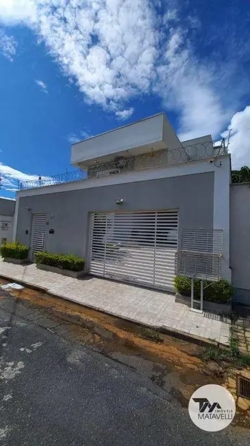 Foto 5 de Casa de Condomínio com 3 quartos à venda, 300m2 em Chácara dos Cravos, Pocos De Caldas - MG