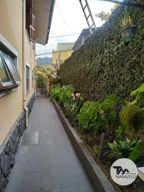 Casa de Condomínio com 3 quartos à venda, 240m2 em Centro, Pocos De Caldas - MG - imagem 5 Foto 5 de Casa de Condomínio com 3 quartos à venda, 240m2 em Centro, Pocos De Caldas - MG