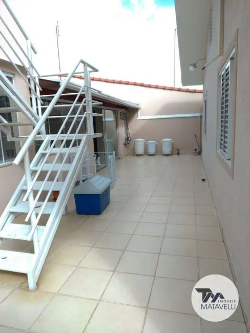 Casa com 3 quartos à venda, 325m2 em Parque Vivaldi Leite Ribeiro, Pocos De Caldas - MG - imagem 9 Foto 9 de Casa com 3 quartos à venda, 325m2 em Parque Vivaldi Leite Ribeiro, Pocos De Caldas - MG