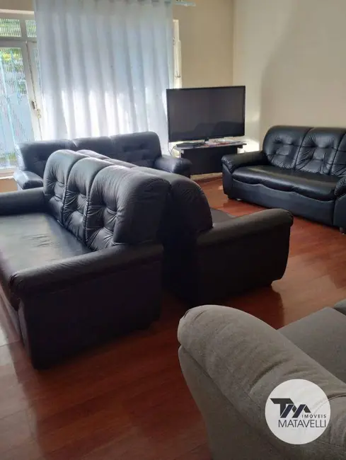 Casa com 3 quartos à venda, 400m2 em Centro, Pocos De Caldas - MG - imagem 6 Foto 6 de Casa com 3 quartos à venda, 400m2 em Centro, Pocos De Caldas - MG