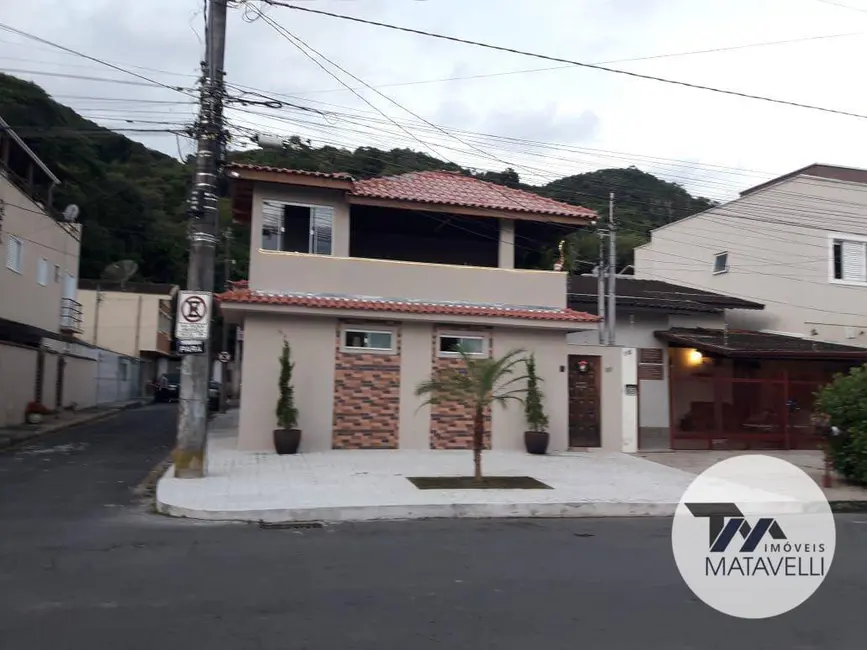 Foto 1 de Casa com 2 quartos à venda, 150m2 em Centro, Pocos De Caldas - MG