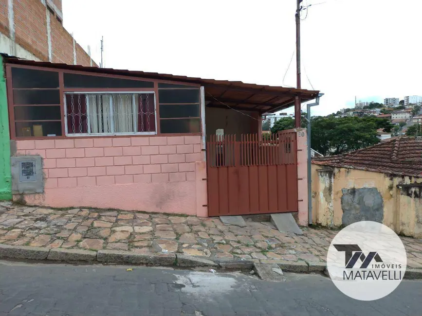 Foto 2 de Casa com 5 quartos à venda, 300m2 em São Benedito, Pocos De Caldas - MG