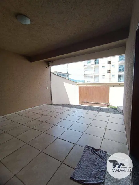 Casa com 4 quartos à venda, 275m2 em Jardim Elvira Dias, Pocos De Caldas - MG - imagem 4 Foto 4 de Casa com 4 quartos à venda, 275m2 em Jardim Elvira Dias, Pocos De Caldas - MG