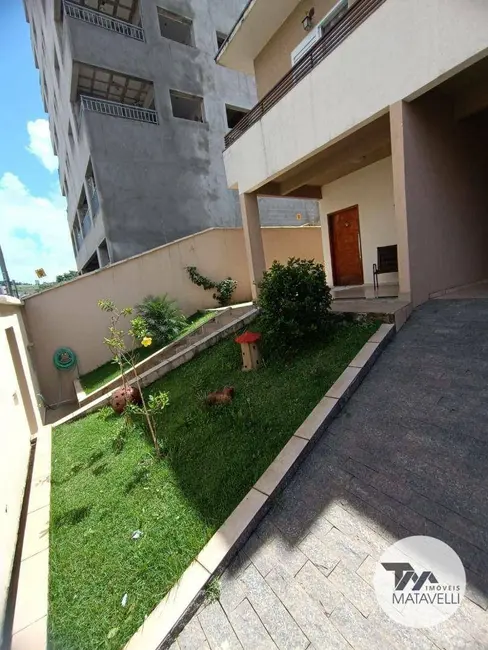 Casa com 4 quartos à venda, 275m2 em Jardim Elvira Dias, Pocos De Caldas - MG - imagem 6 Foto 6 de Casa com 4 quartos à venda, 275m2 em Jardim Elvira Dias, Pocos De Caldas - MG