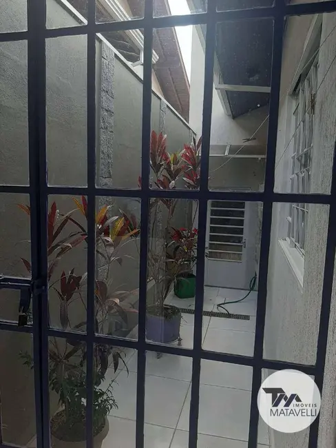 Casa com 4 quartos à venda, 275m2 em Residencial São Bernardo, Pocos De Caldas - MG - imagem 9 Foto 9 de Casa com 4 quartos à venda, 275m2 em Residencial São Bernardo, Pocos De Caldas - MG