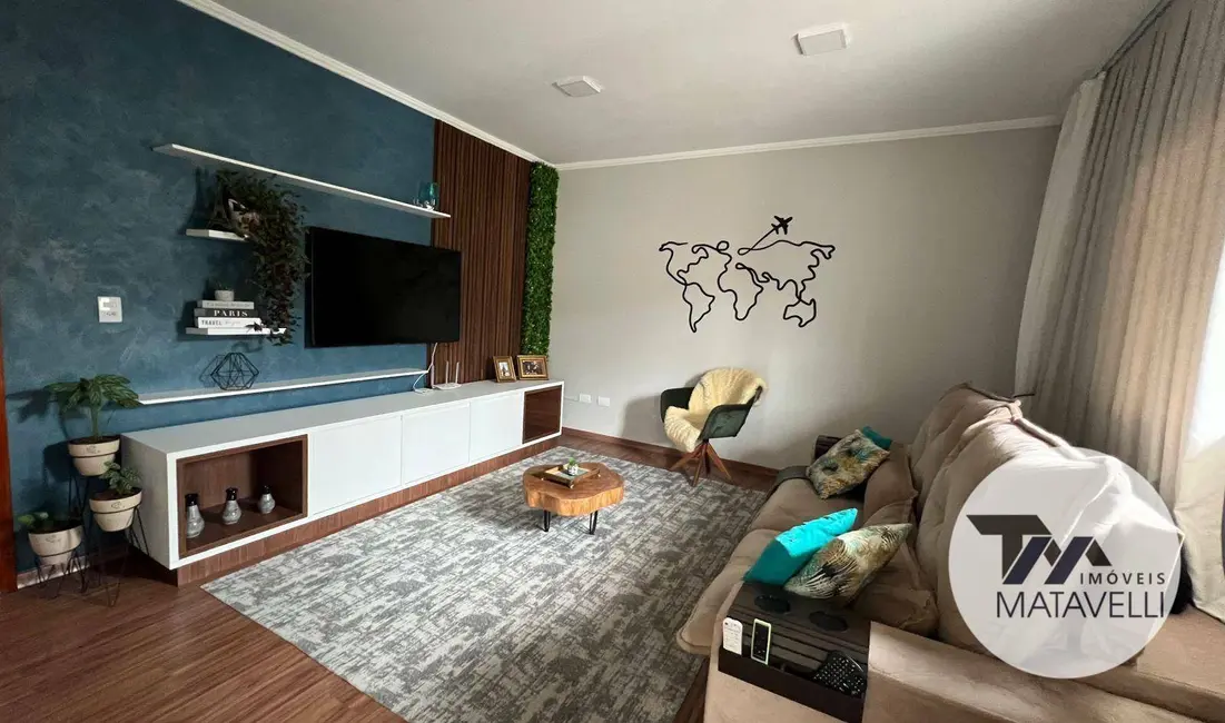 Casa com 3 quartos à venda, 228m2 em Jardim São Bento, Pocos De Caldas - MG - imagem 5 Foto 5 de Casa com 3 quartos à venda, 228m2 em Jardim São Bento, Pocos De Caldas - MG