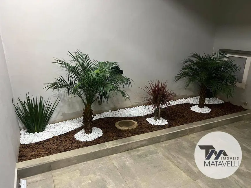 Casa com 3 quartos à venda, 228m2 em Jardim São Bento, Pocos De Caldas - MG - imagem 3 Foto 3 de Casa com 3 quartos à venda, 228m2 em Jardim São Bento, Pocos De Caldas - MG