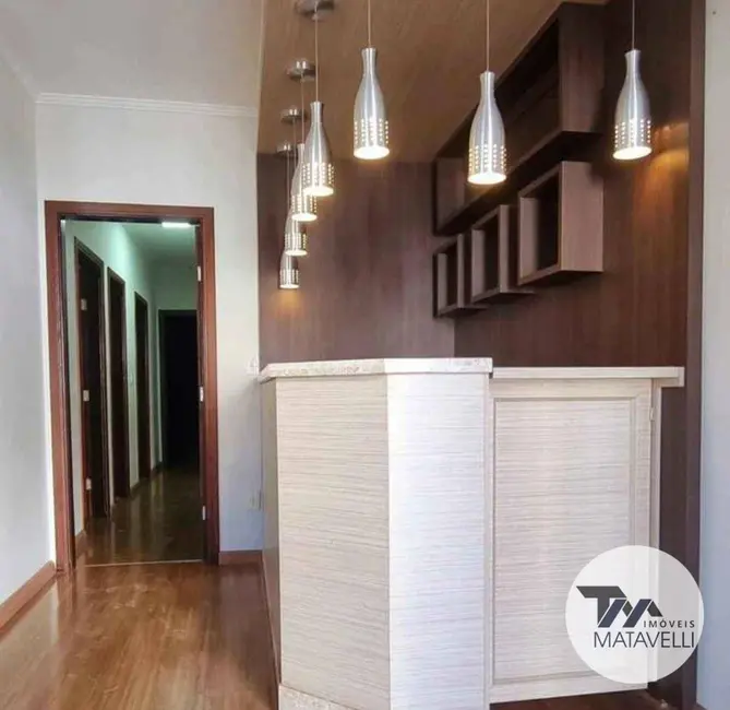 Casa com 3 quartos à venda, 250m2 em Jardim das Hortênsias, Pocos De Caldas - MG - imagem 8 Foto 8 de Casa com 3 quartos à venda, 250m2 em Jardim das Hortênsias, Pocos De Caldas - MG