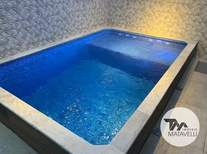 Casa com 3 quartos à venda, 250m2 em Jardim das Hortênsias, Pocos De Caldas - MG - imagem 4 Foto 4 de Casa com 3 quartos à venda, 250m2 em Jardim das Hortênsias, Pocos De Caldas - MG