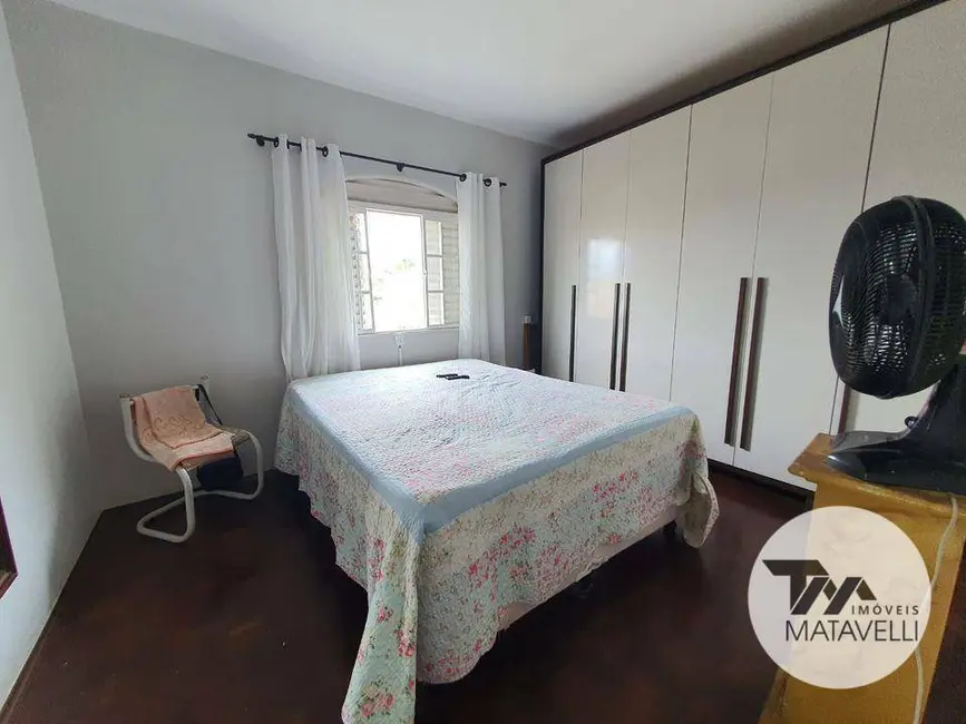 Casa com 5 quartos à venda, 300m2 em Parque Primavera, Pocos De Caldas - MG - imagem 7 Foto 7 de Casa com 5 quartos à venda, 300m2 em Parque Primavera, Pocos De Caldas - MG