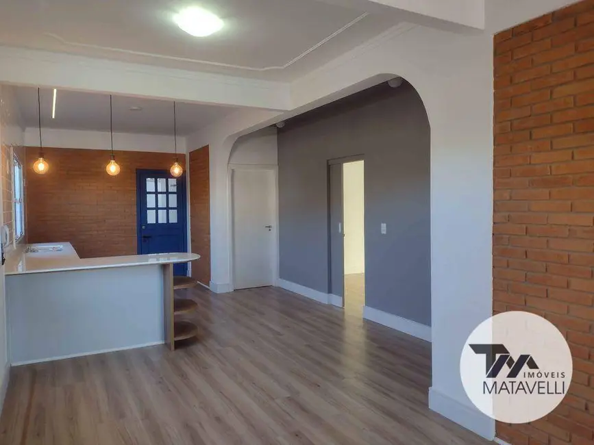 Foto 2 de Casa com 3 quartos à venda, 250m2 em Pocos De Caldas - MG