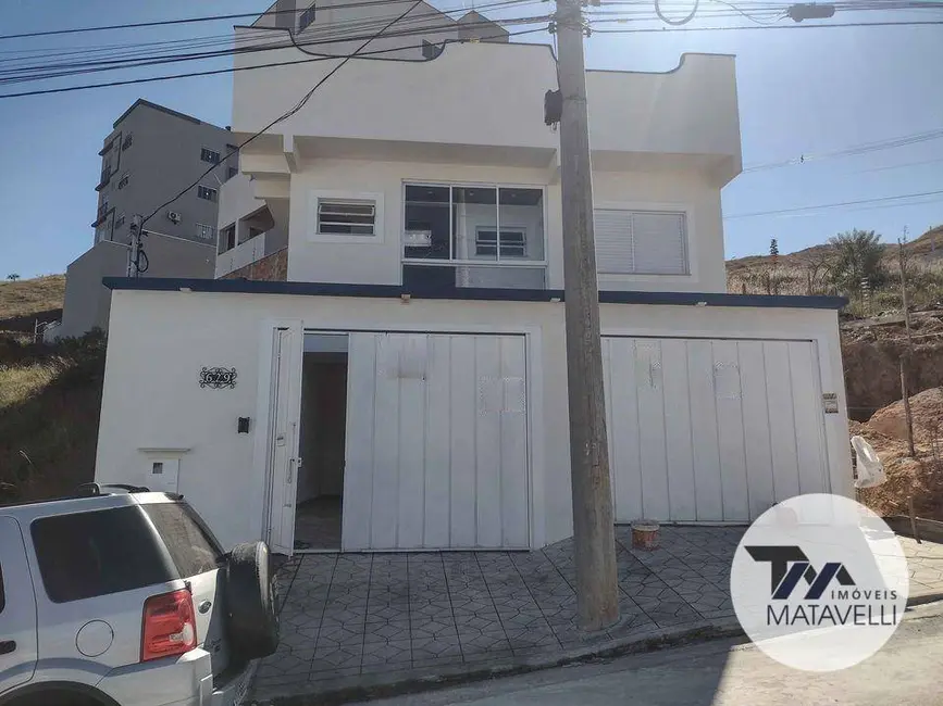 Foto 1 de Casa com 3 quartos à venda, 250m2 em Pocos De Caldas - MG
