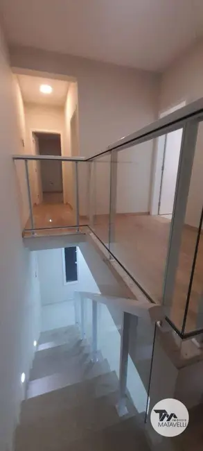 Casa com 3 quartos à venda, 144m2 em Residencial Morumbí, Pocos De Caldas - MG - imagem 3 Foto 3 de Casa com 3 quartos à venda, 144m2 em Residencial Morumbí, Pocos De Caldas - MG