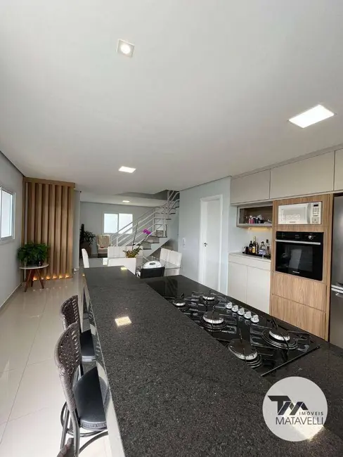 Casa com 3 quartos à venda, 141m2 em Jardim Vitória IV, Pocos De Caldas - MG - imagem 3 Foto 3 de Casa com 3 quartos à venda, 141m2 em Jardim Vitória IV, Pocos De Caldas - MG