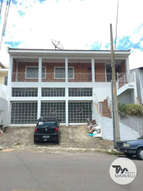 Foto 1 de Casa com 3 quartos à venda, 337m2 em Vila Nova, Pocos De Caldas - MG