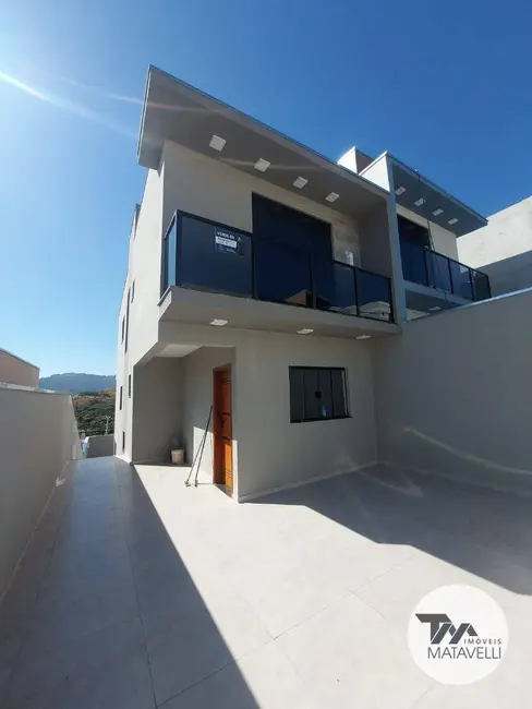 Casa com 3 quartos à venda, 150m2 em Residencial Morumbí, Pocos De Caldas - MG - imagem 3 Foto 3 de Casa com 3 quartos à venda, 150m2 em Residencial Morumbí, Pocos De Caldas - MG