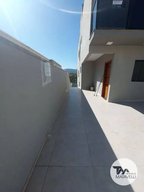 Casa com 3 quartos à venda, 150m2 em Residencial Morumbí, Pocos De Caldas - MG - imagem 8 Foto 8 de Casa com 3 quartos à venda, 150m2 em Residencial Morumbí, Pocos De Caldas - MG