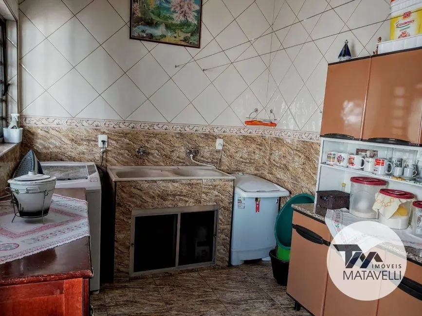 Casa com 3 quartos à venda, 218m2 em Jardim Philadélphia, Pocos De Caldas - MG - imagem 8 Foto 8 de Casa com 3 quartos à venda, 218m2 em Jardim Philadélphia, Pocos De Caldas - MG