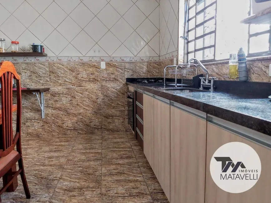 Casa com 3 quartos à venda, 218m2 em Jardim Philadélphia, Pocos De Caldas - MG - imagem 6 Foto 6 de Casa com 3 quartos à venda, 218m2 em Jardim Philadélphia, Pocos De Caldas - MG