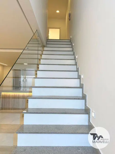 Foto 2 de Casa com 3 quartos à venda, 133m2 em Jardim das Acácias, Pocos De Caldas - MG